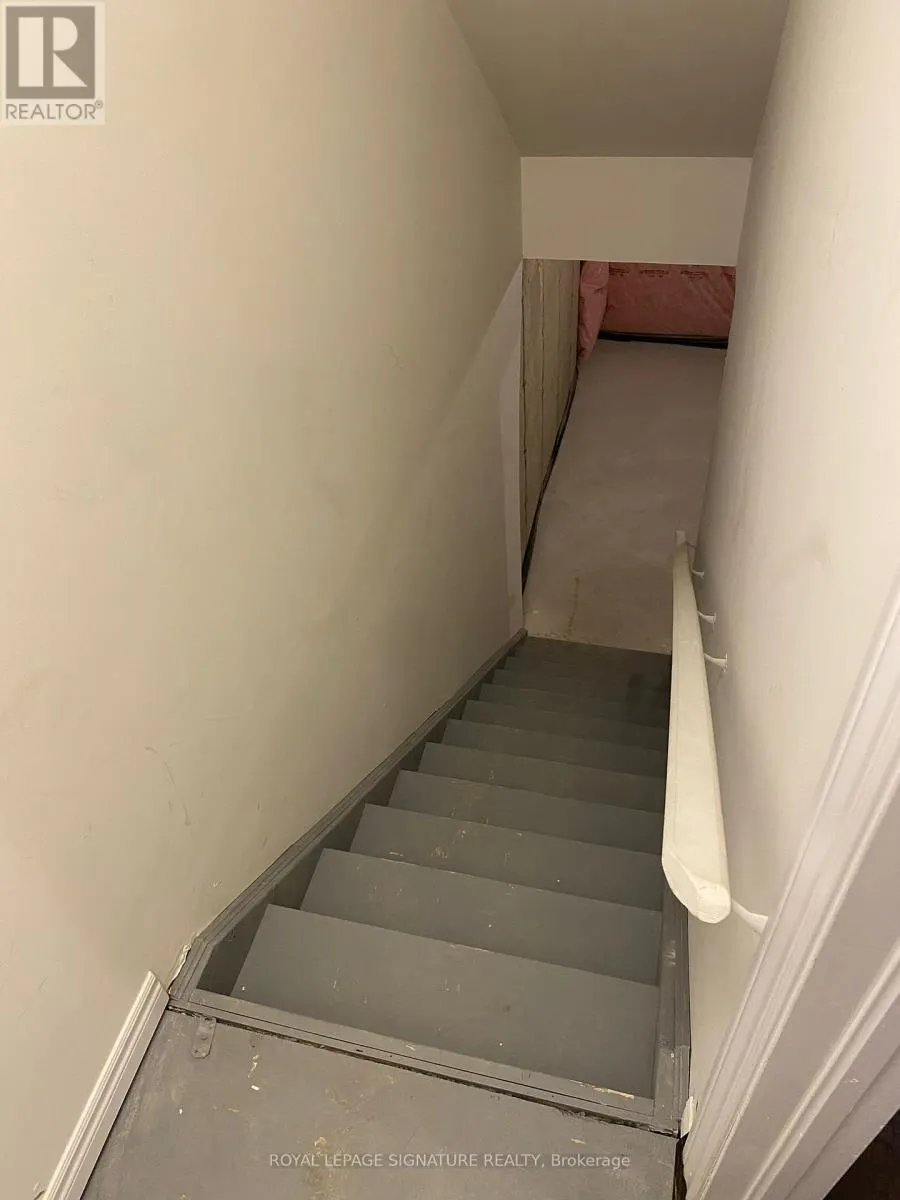 29 PETCH AVENUE