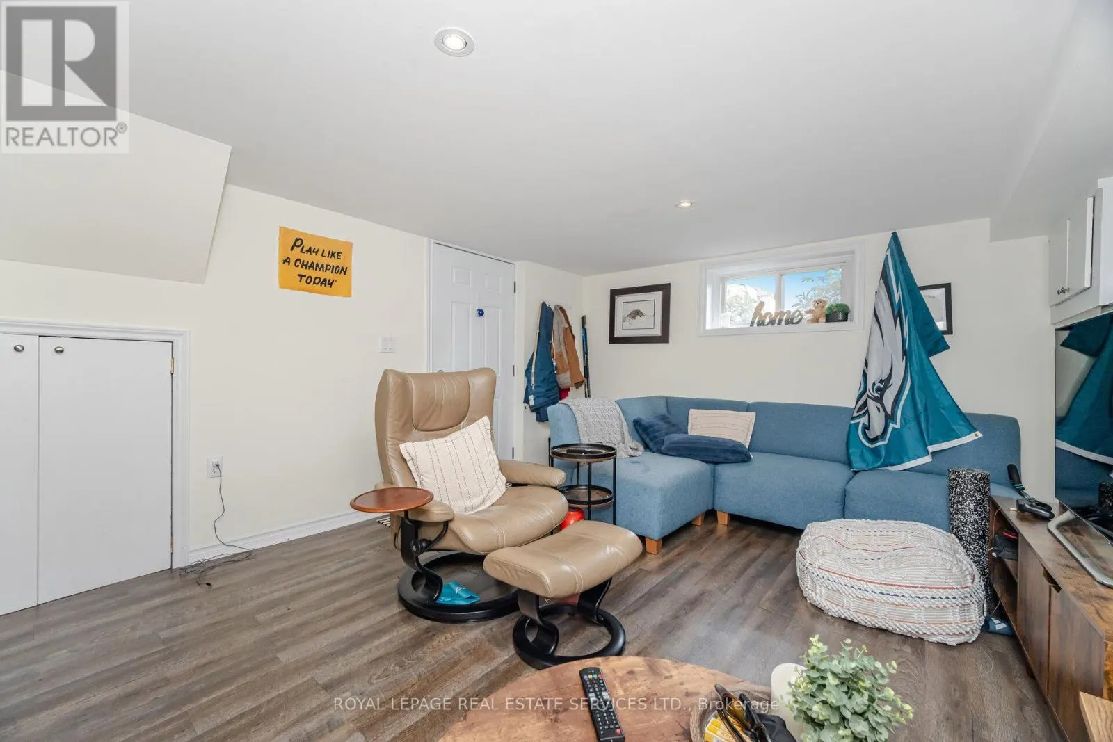 LOWER - 96 SIMPSON AVENUE