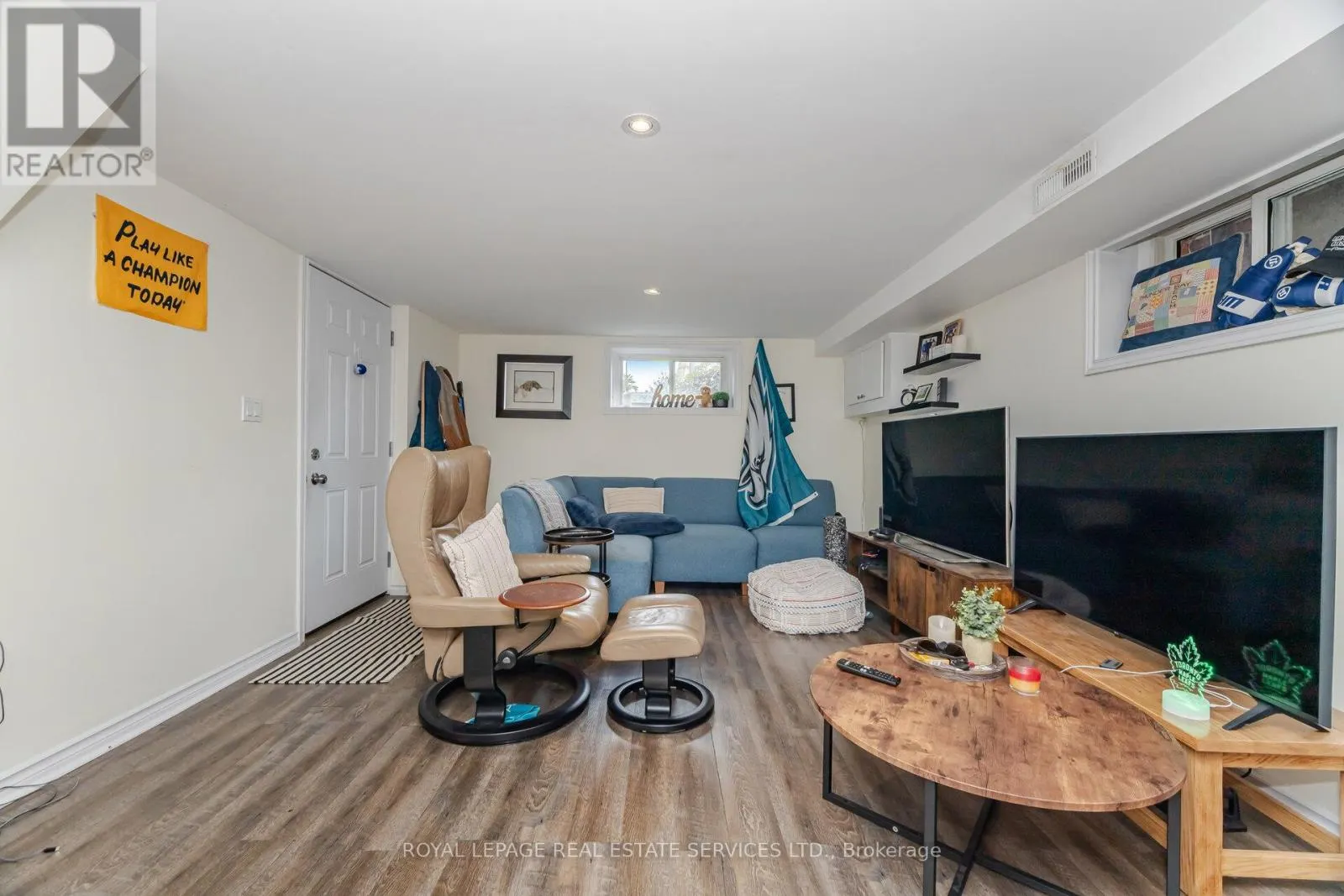 LOWER - 96 SIMPSON AVENUE