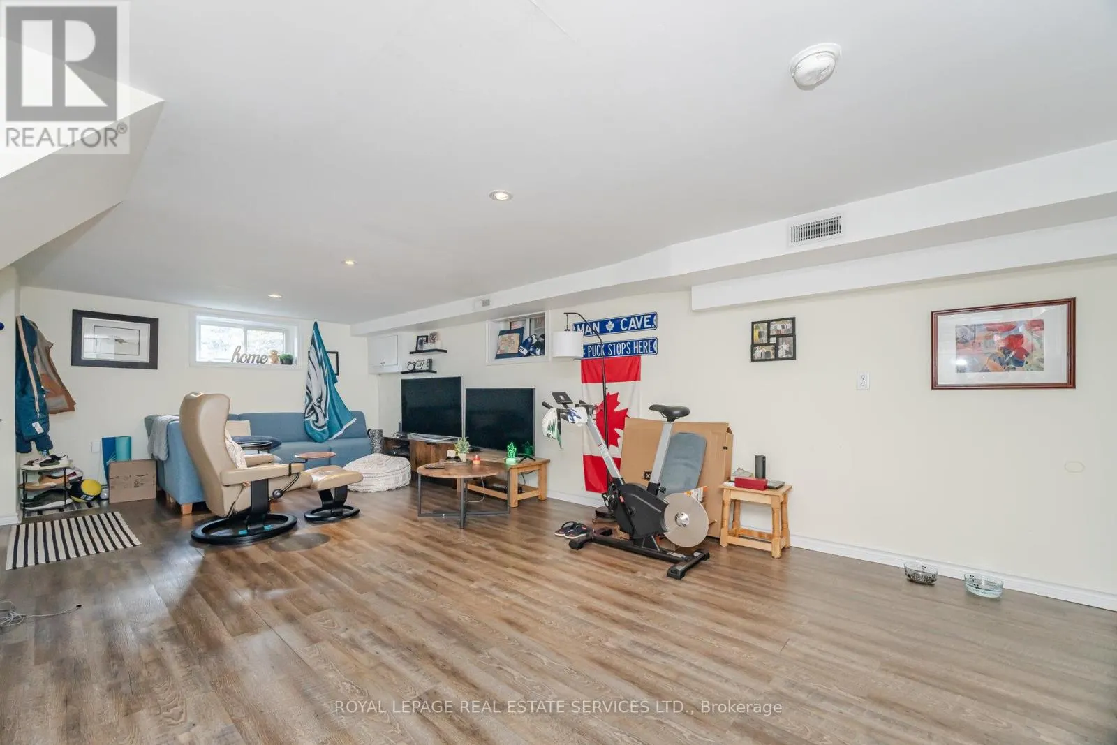 LOWER - 96 SIMPSON AVENUE