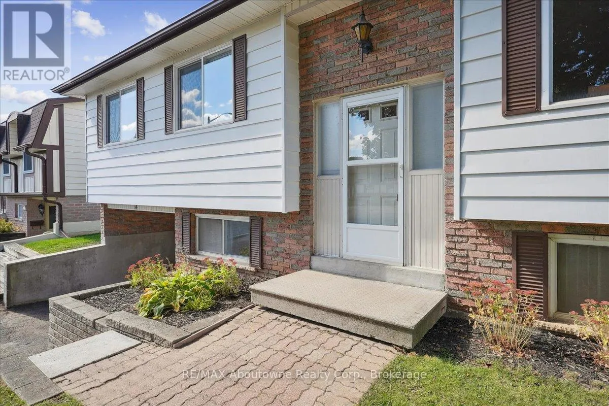14 NORMAN AVENUE