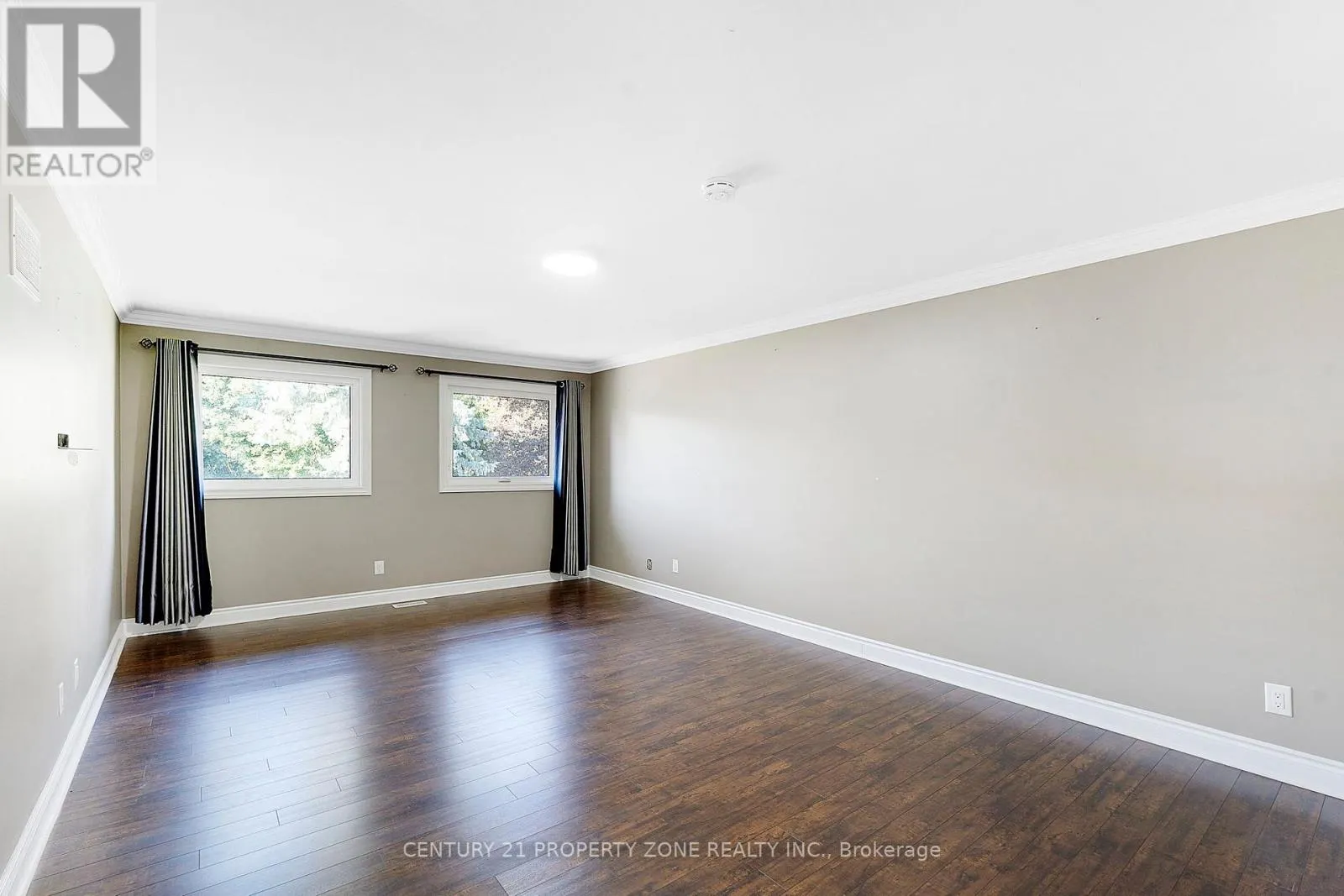 14 HUTTONVILLE DRIVE