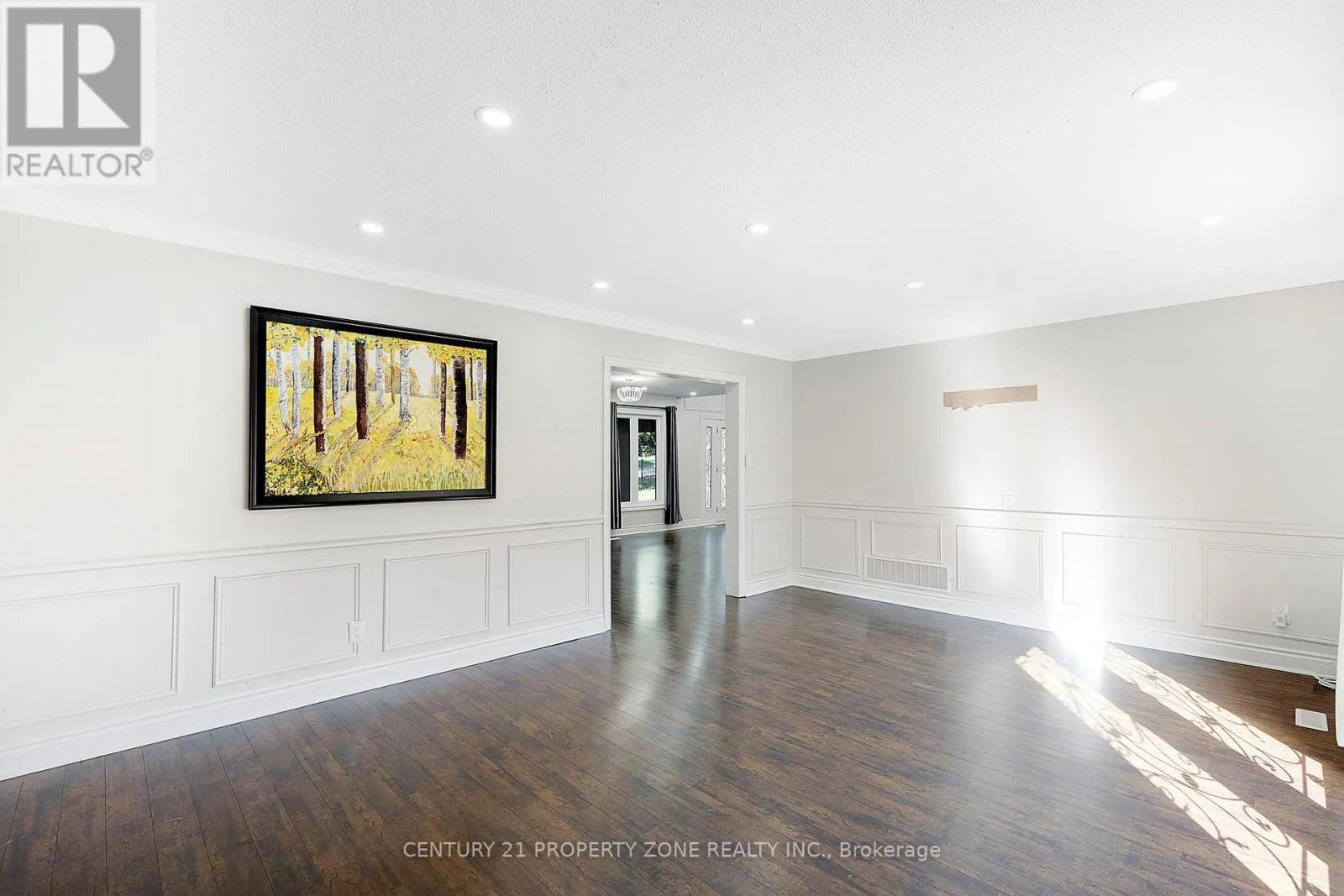 14 HUTTONVILLE DRIVE