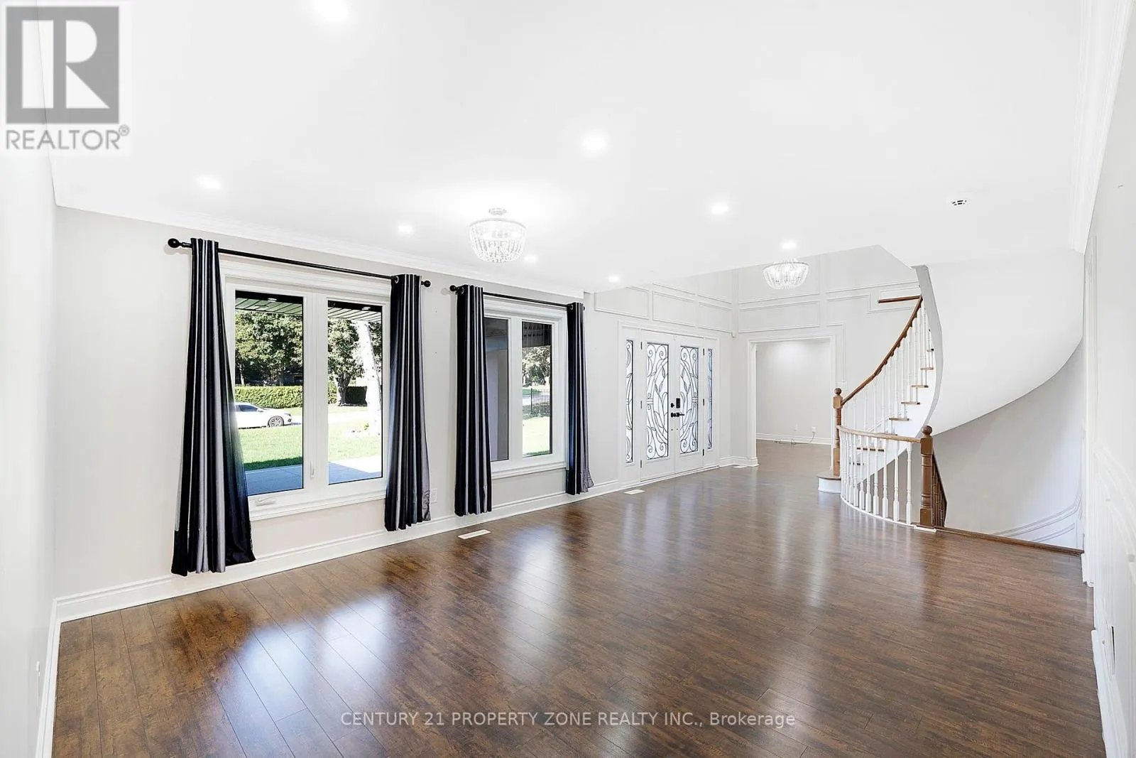 14 HUTTONVILLE DRIVE
