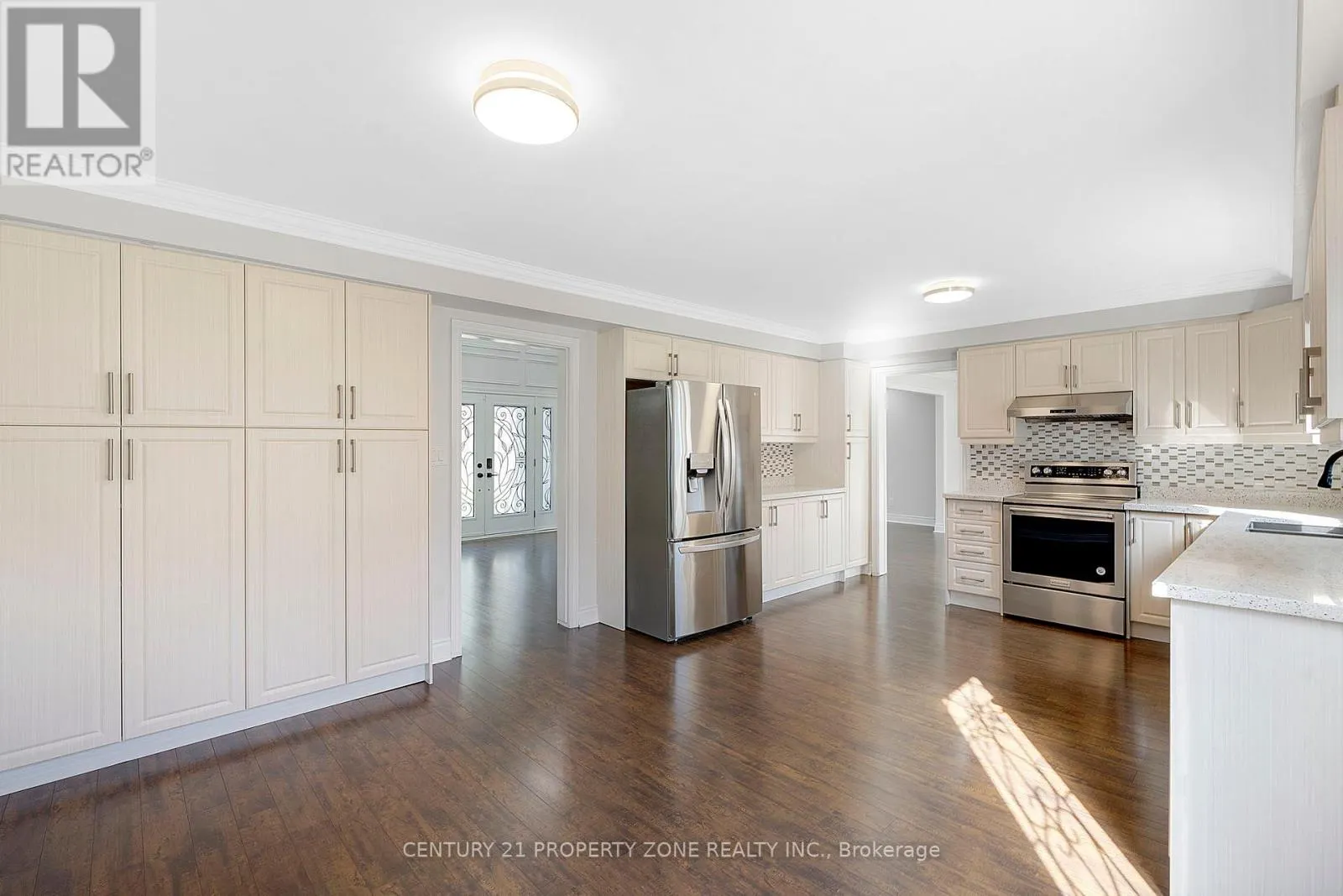 14 HUTTONVILLE DRIVE