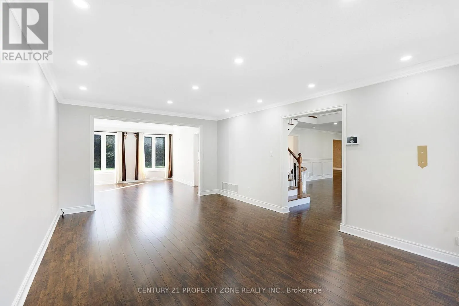 14 HUTTONVILLE DRIVE