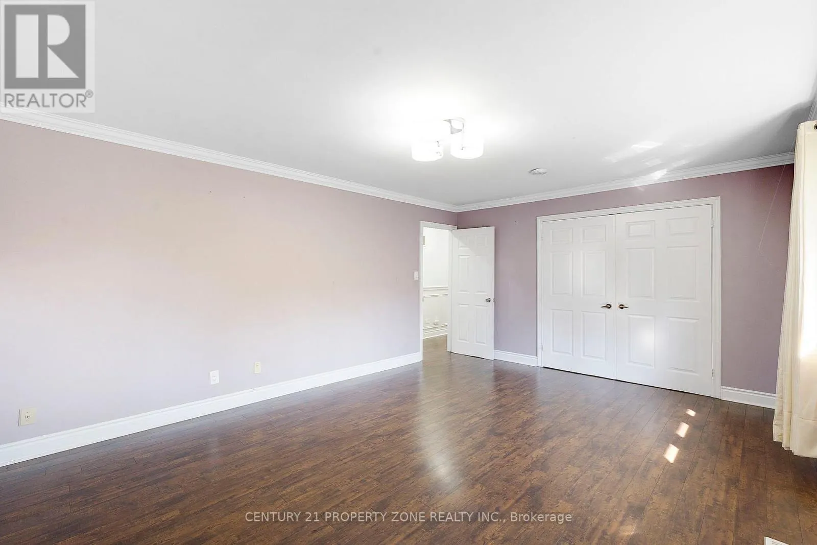 14 HUTTONVILLE DRIVE