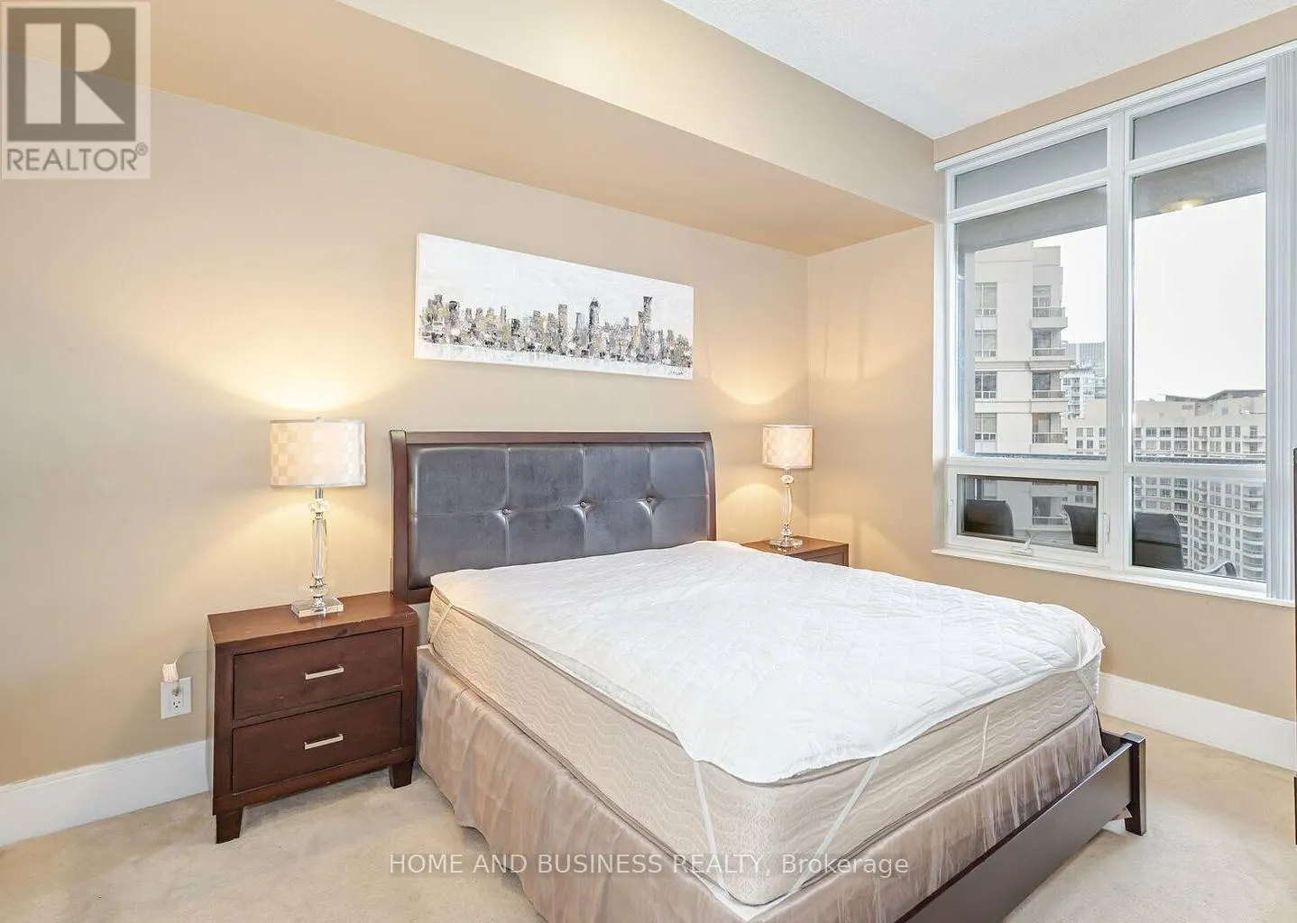 3008 - 330 BURNHAMTHORPE ROAD W