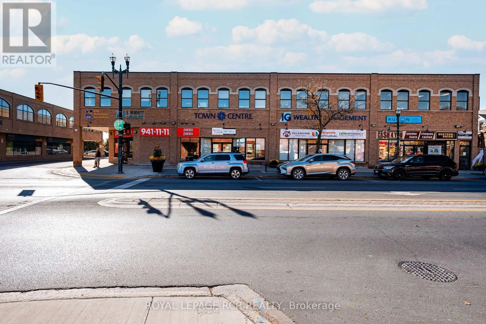 110 - 210 BROADWAY
