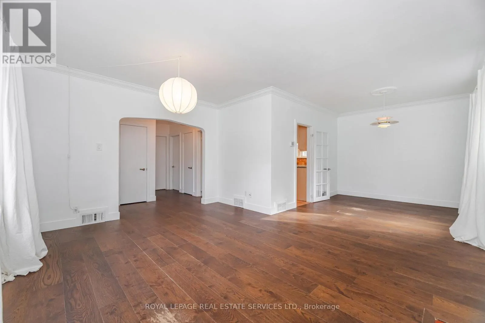 27 LOTHIAN AVENUE