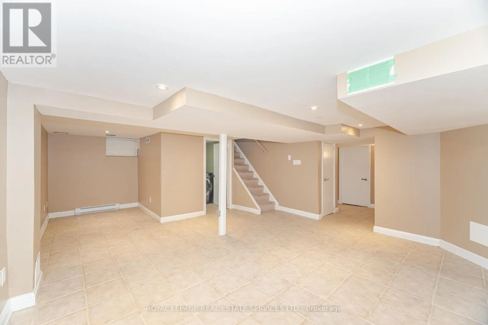 27 LOTHIAN AVENUE