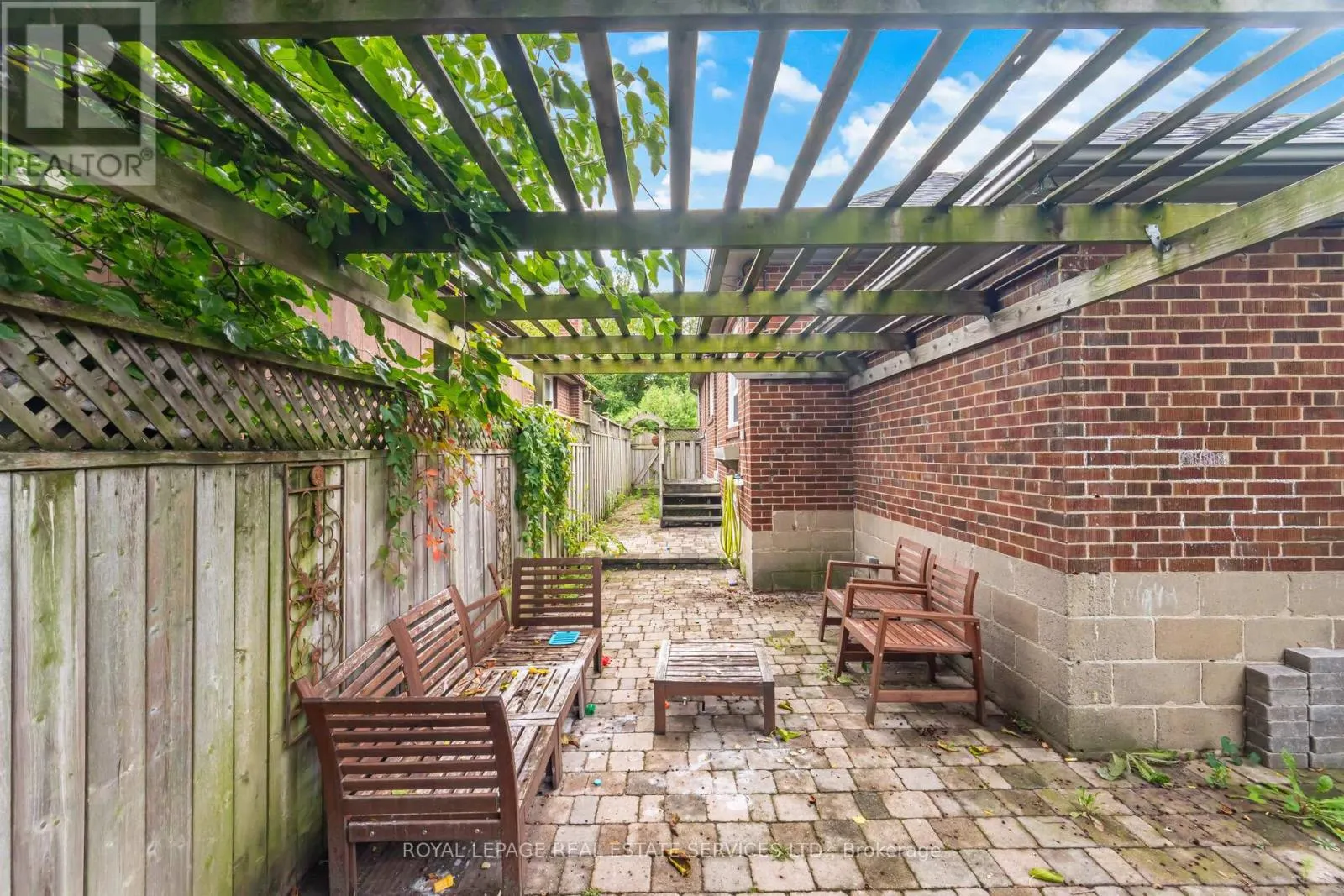 27 LOTHIAN AVENUE