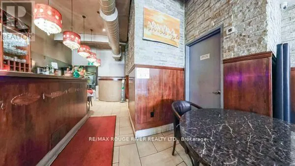 1 - 47 QUEEN STREET W