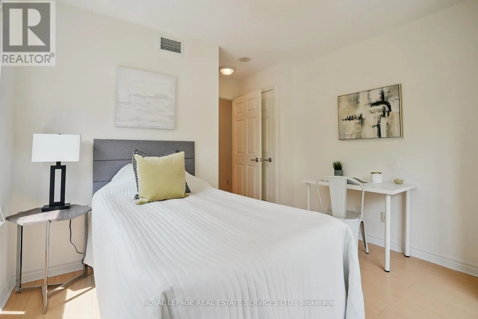 209 - 2379 CENTRAL PARK DRIVE
