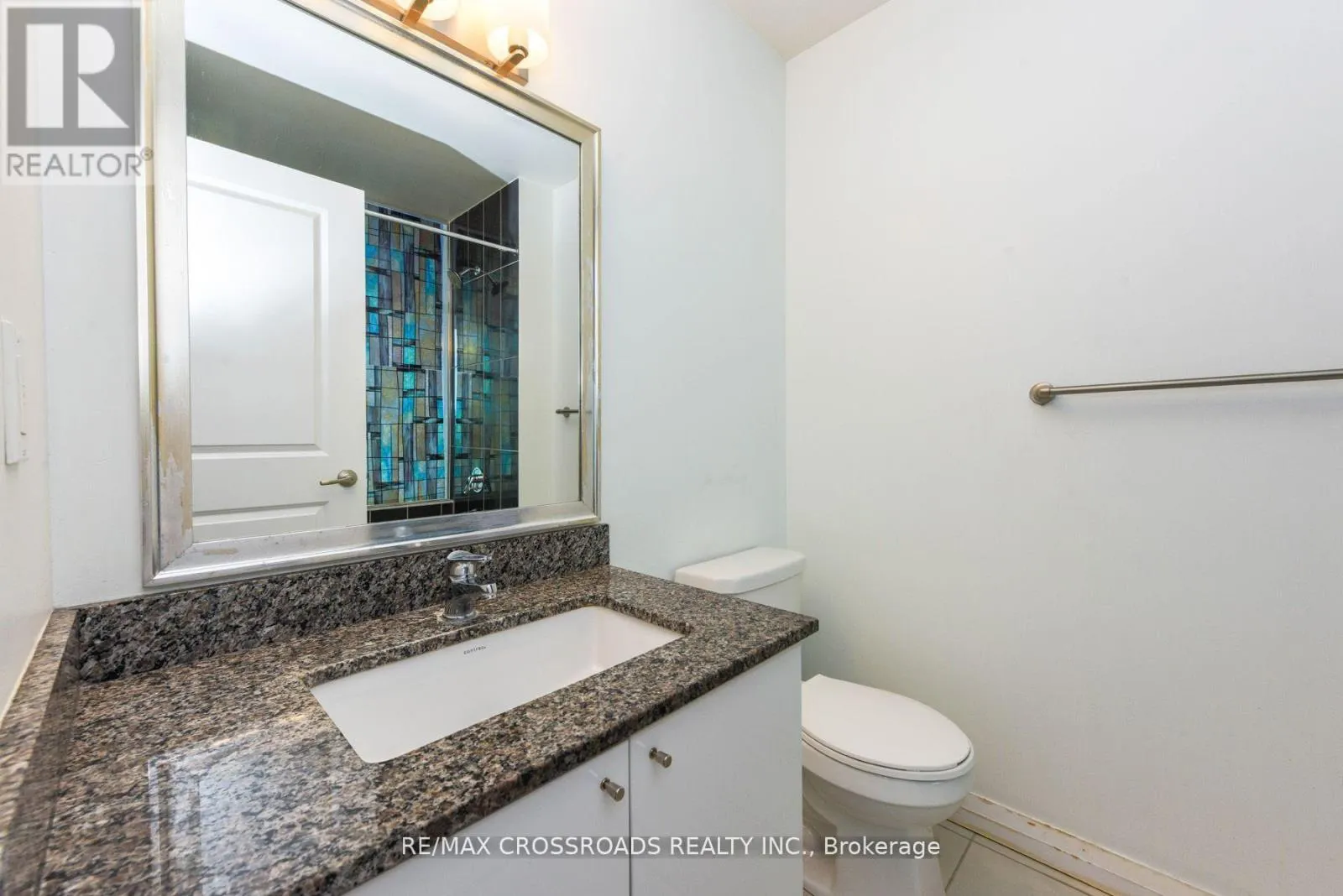 807 - 55 EGLINTON AVENUE W