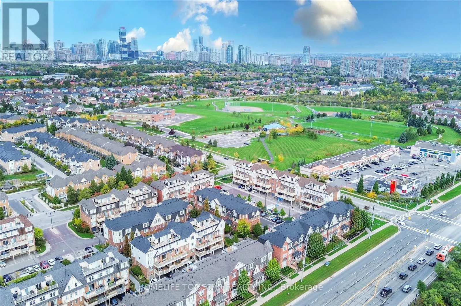 6 - 710 NEIGHBOURHOOD CIRCLE
