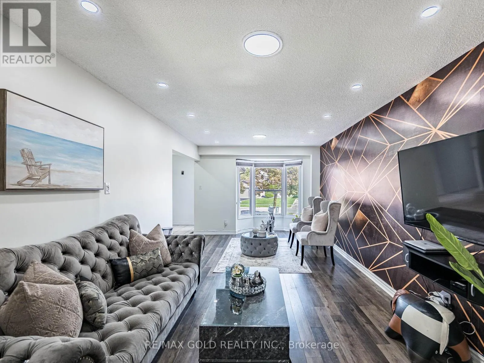 80 TIMBERLANE DRIVE