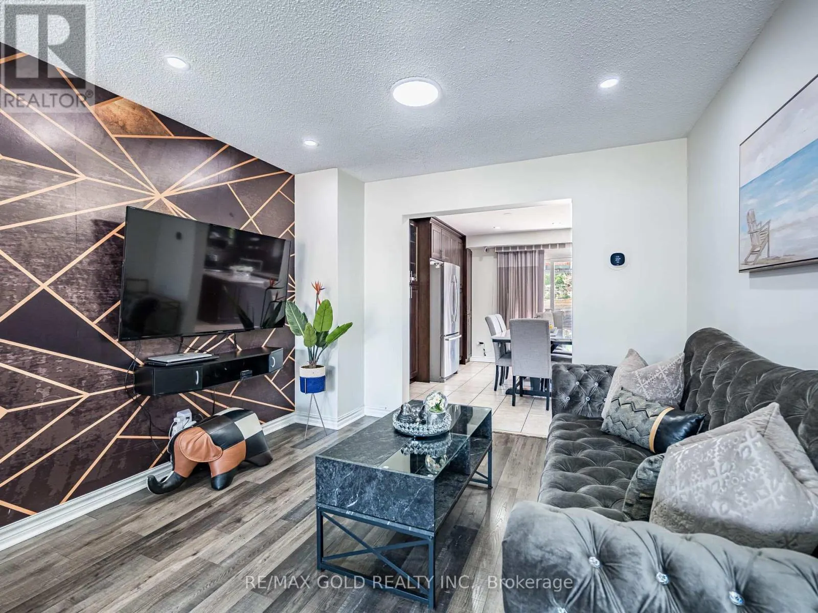 80 TIMBERLANE DRIVE