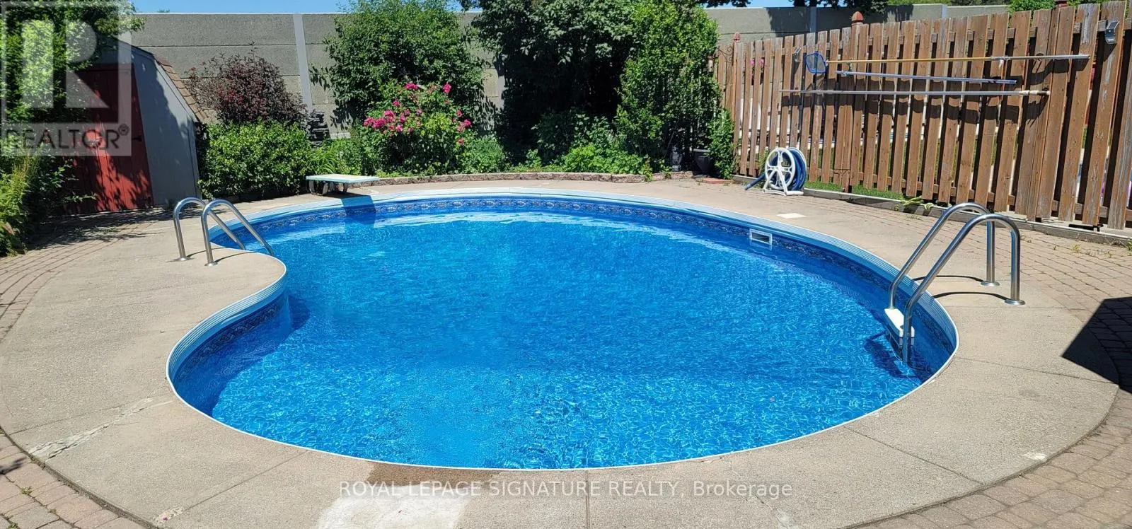 LOWER - 48 LAWNDALE CRESCENT