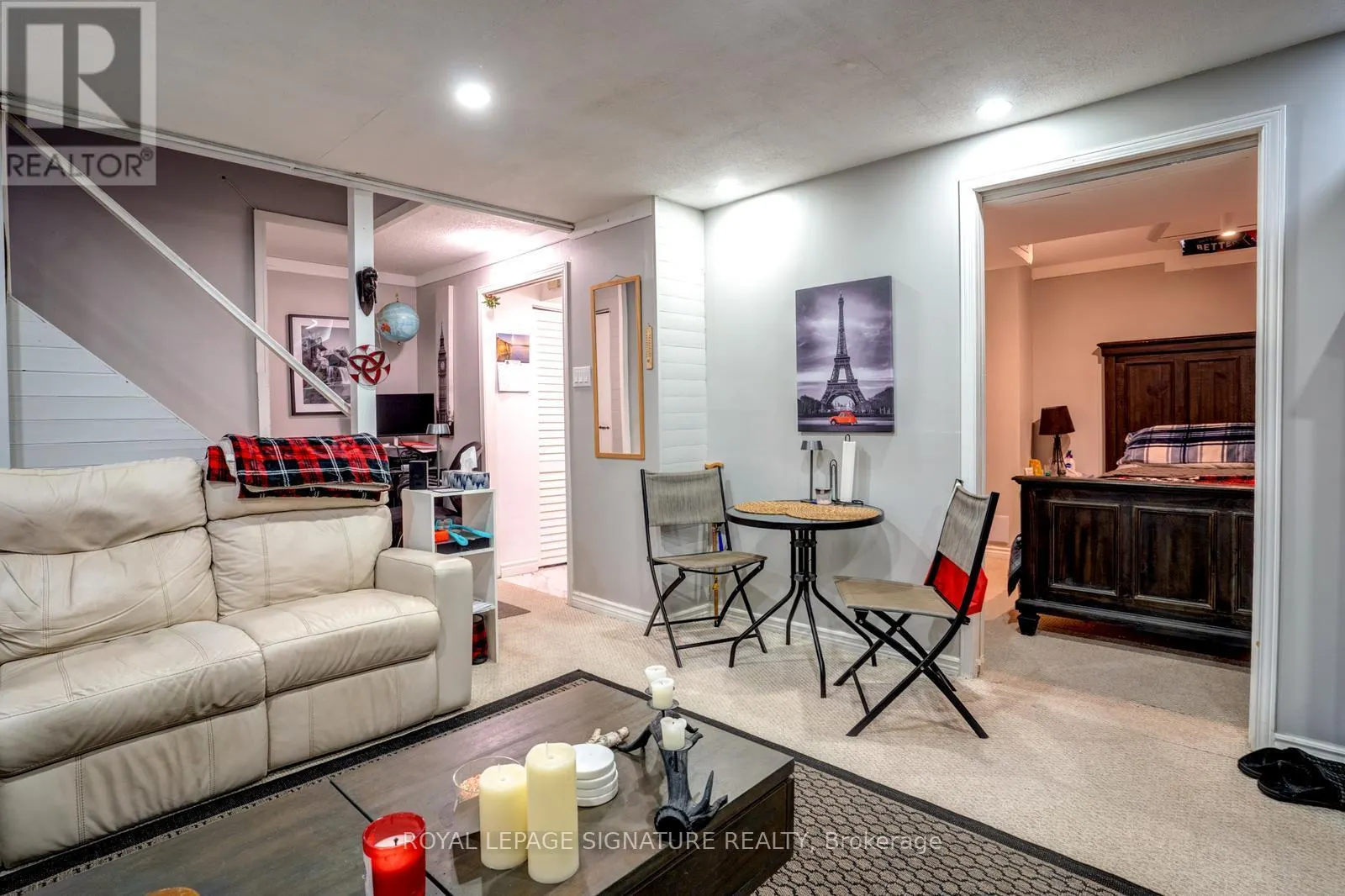 LOWER - 48 LAWNDALE CRESCENT