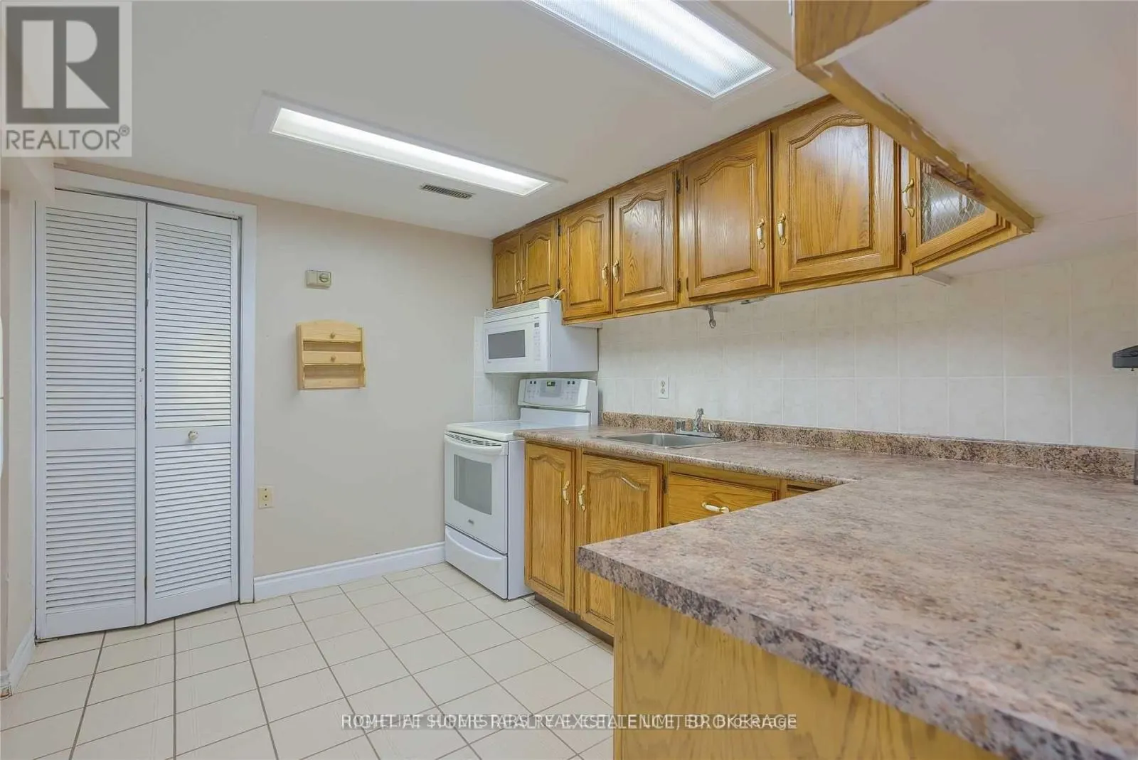 3334 BRANDON GATE DRIVE
