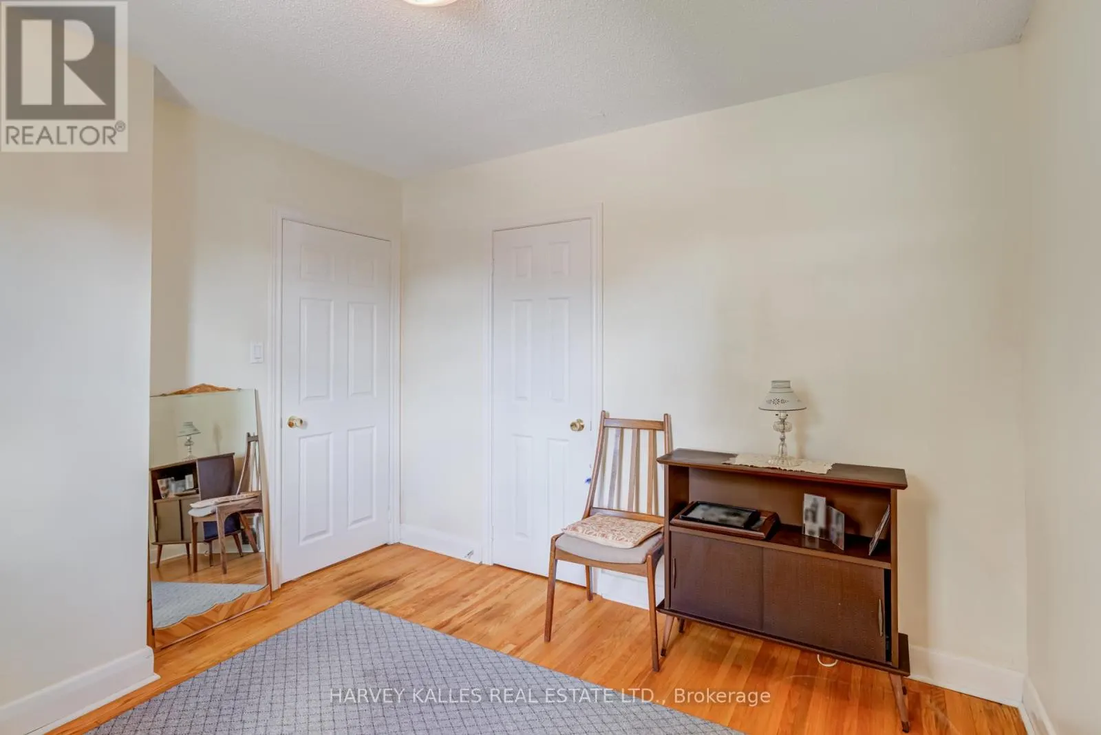 82 CORK AVENUE