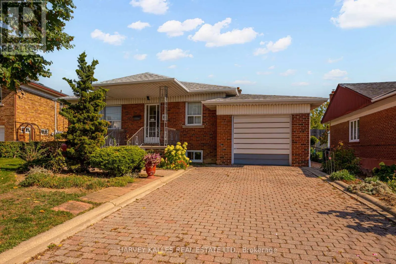 82 CORK AVENUE