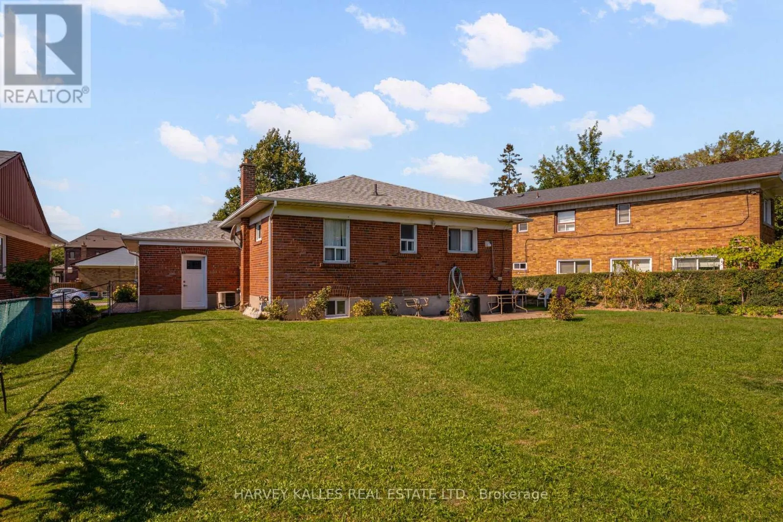 82 CORK AVENUE