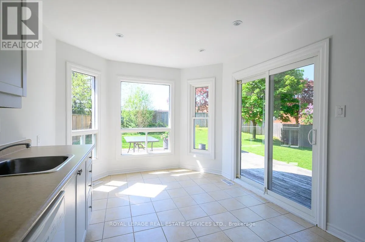 2030 GLENADA CRESCENT