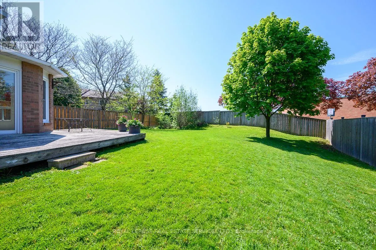 2030 GLENADA CRESCENT