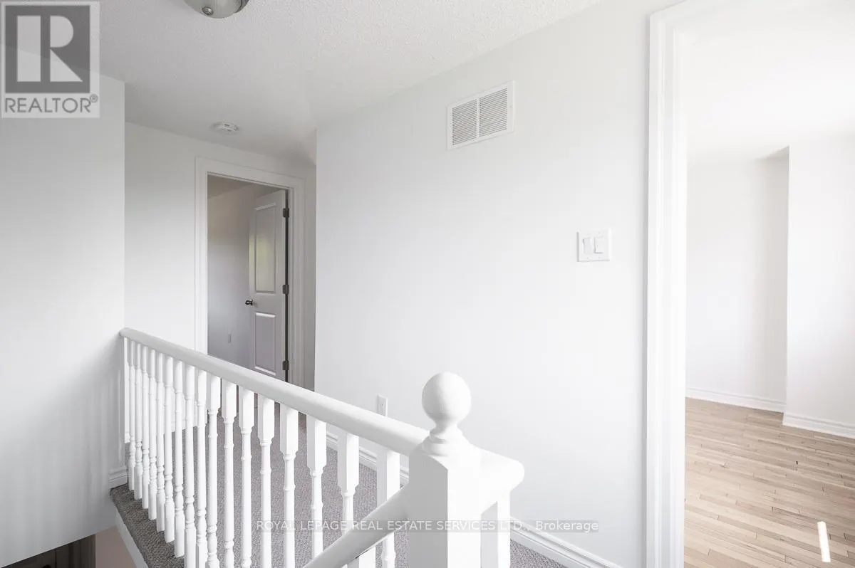 2030 GLENADA CRESCENT