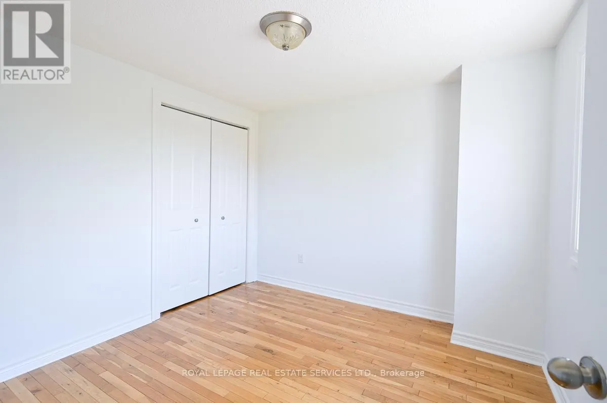 2030 GLENADA CRESCENT