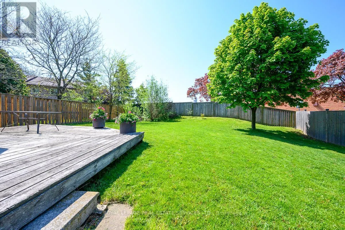 2030 GLENADA CRESCENT