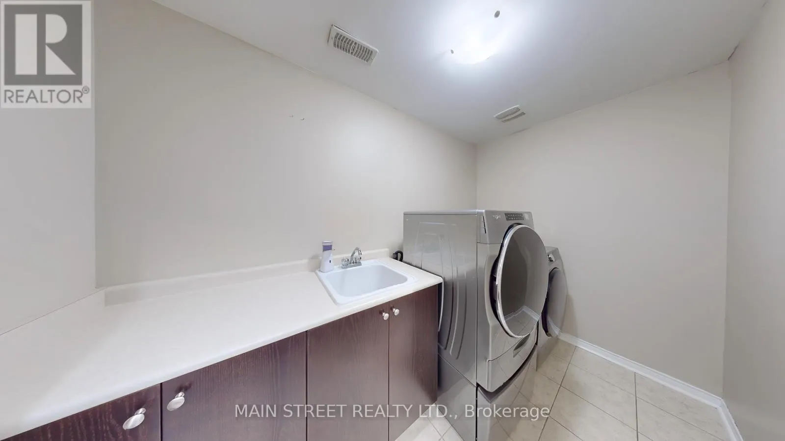 42 BELLCHASE TRAIL