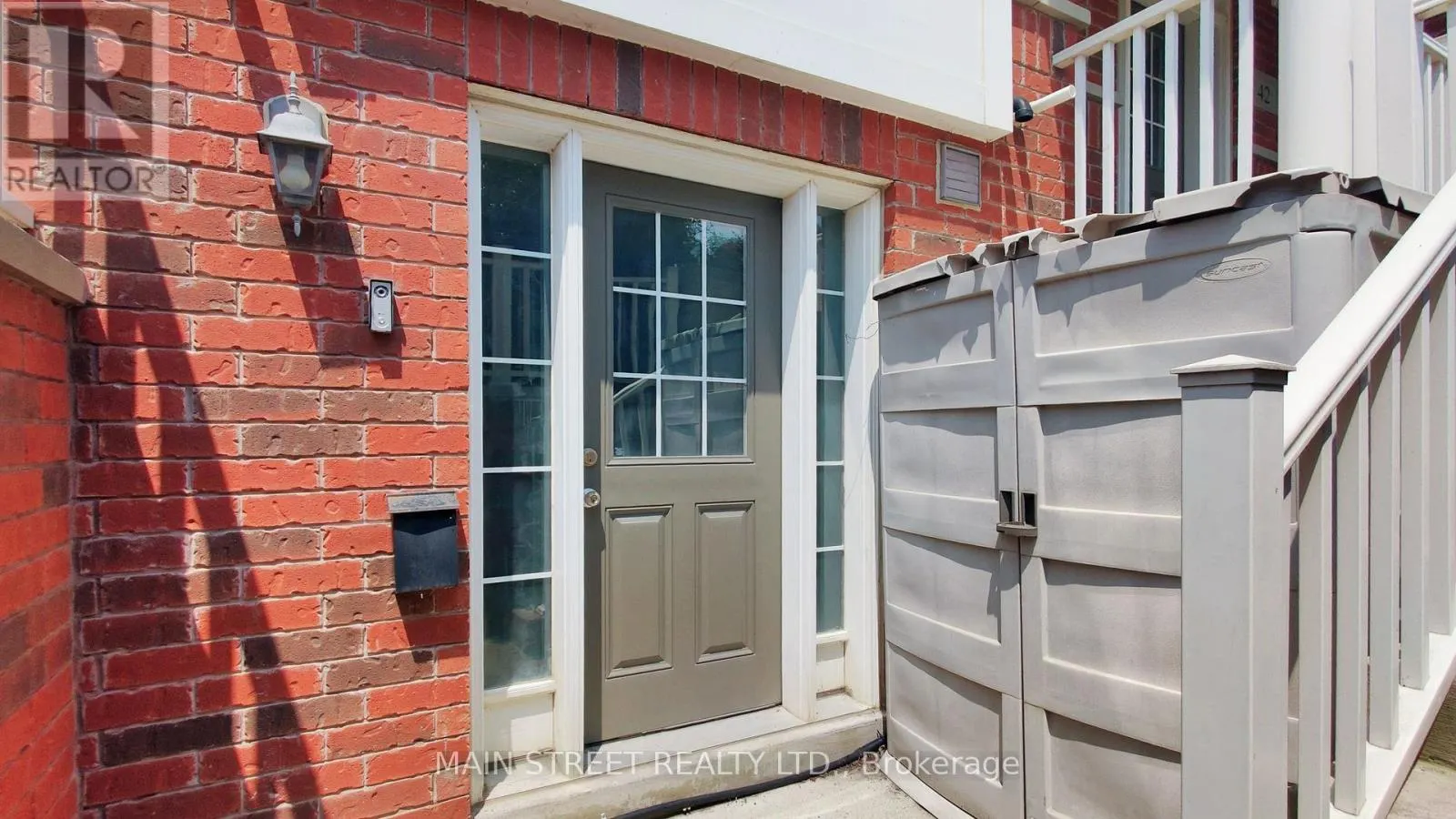 42 BELLCHASE TRAIL