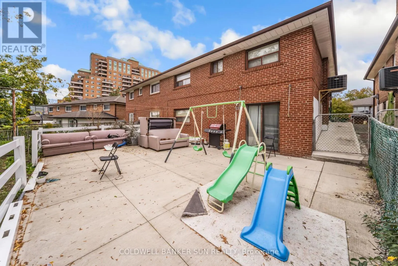69 SONGWOOD DRIVE