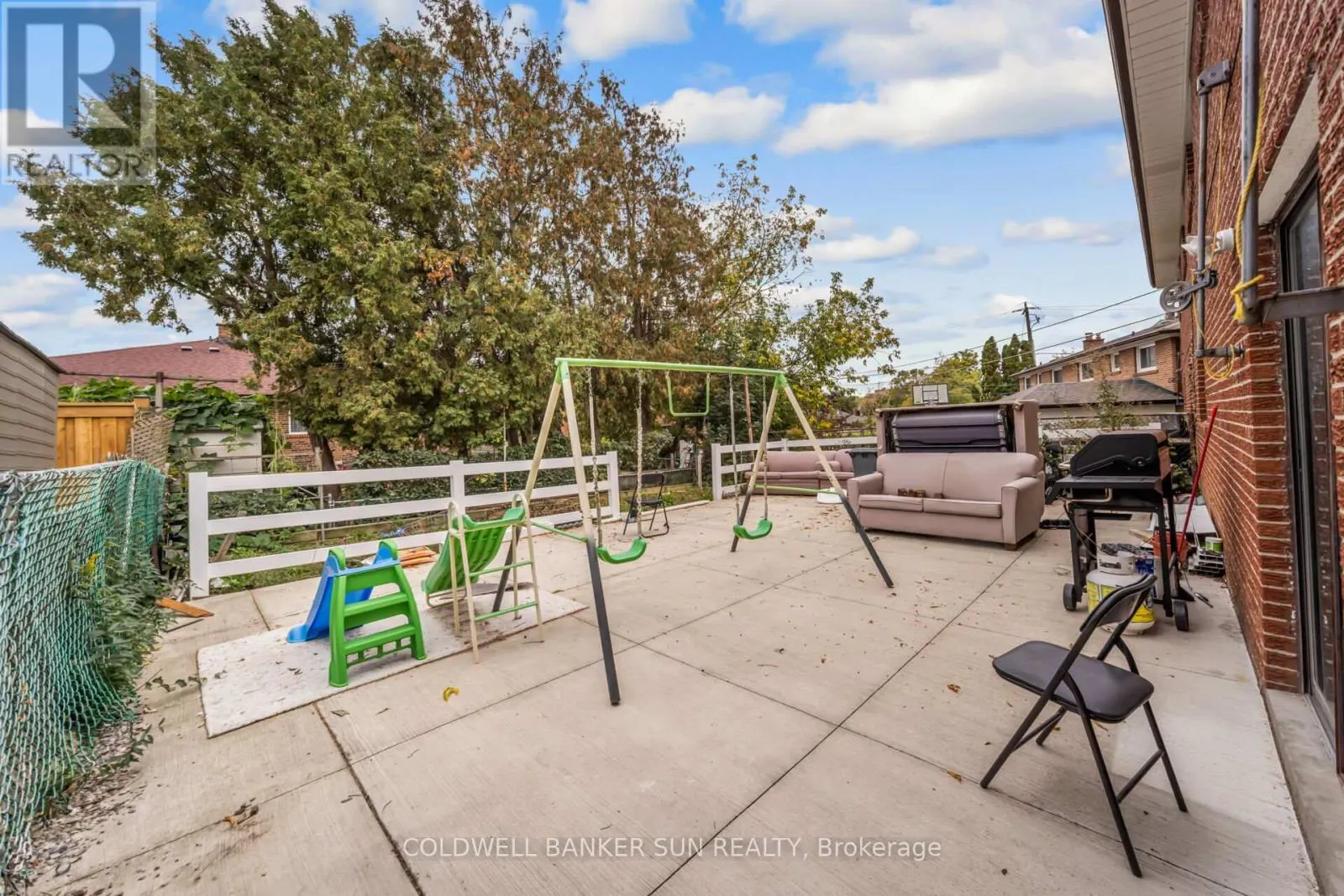69 SONGWOOD DRIVE