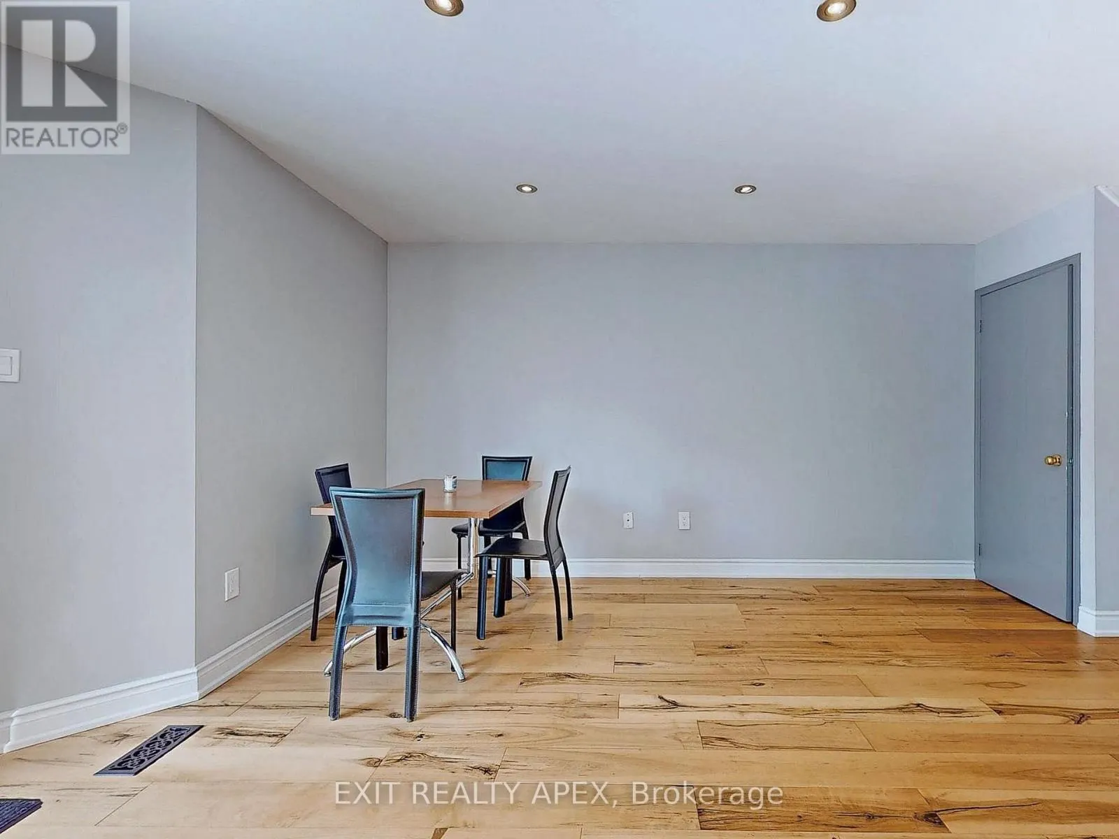 5552 CORTINA CRESCENT