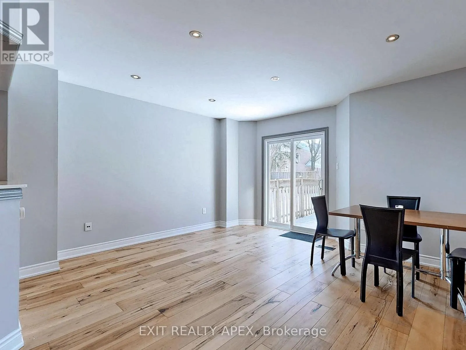 5552 CORTINA CRESCENT