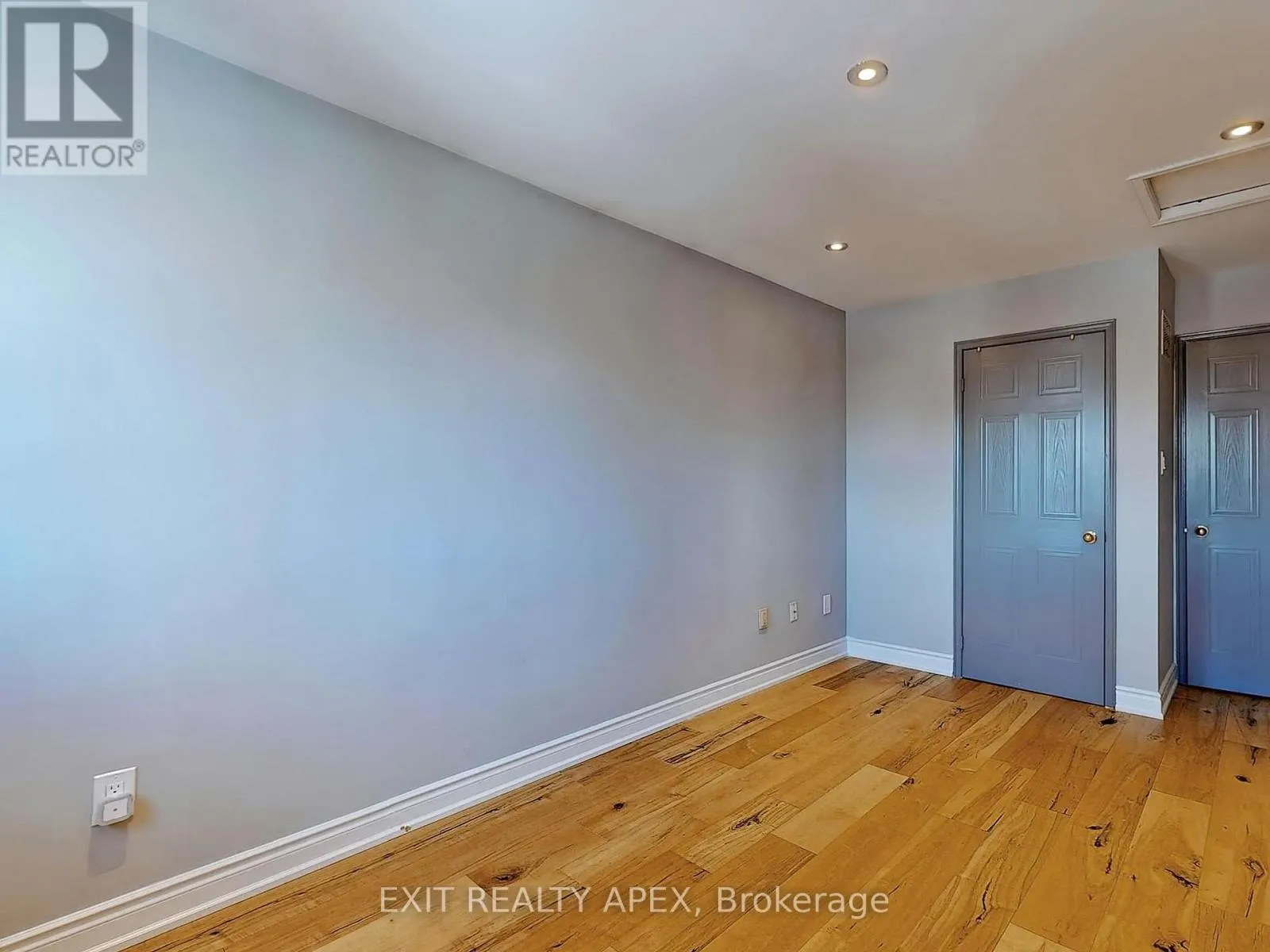5552 CORTINA CRESCENT