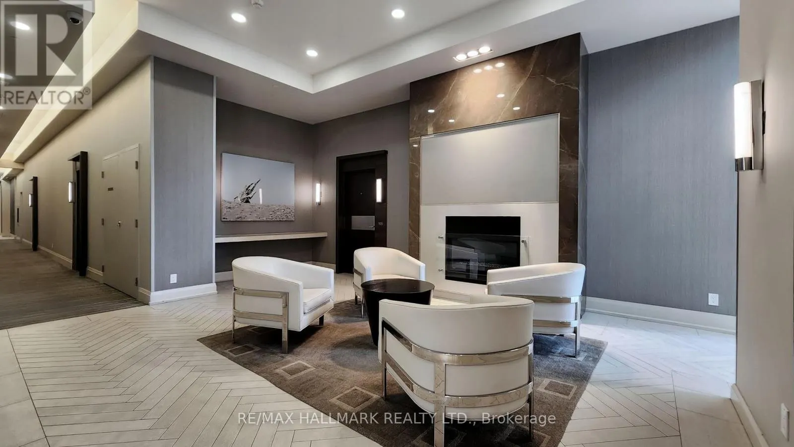 1008 - 60 ANNIE CRAIG DRIVE
