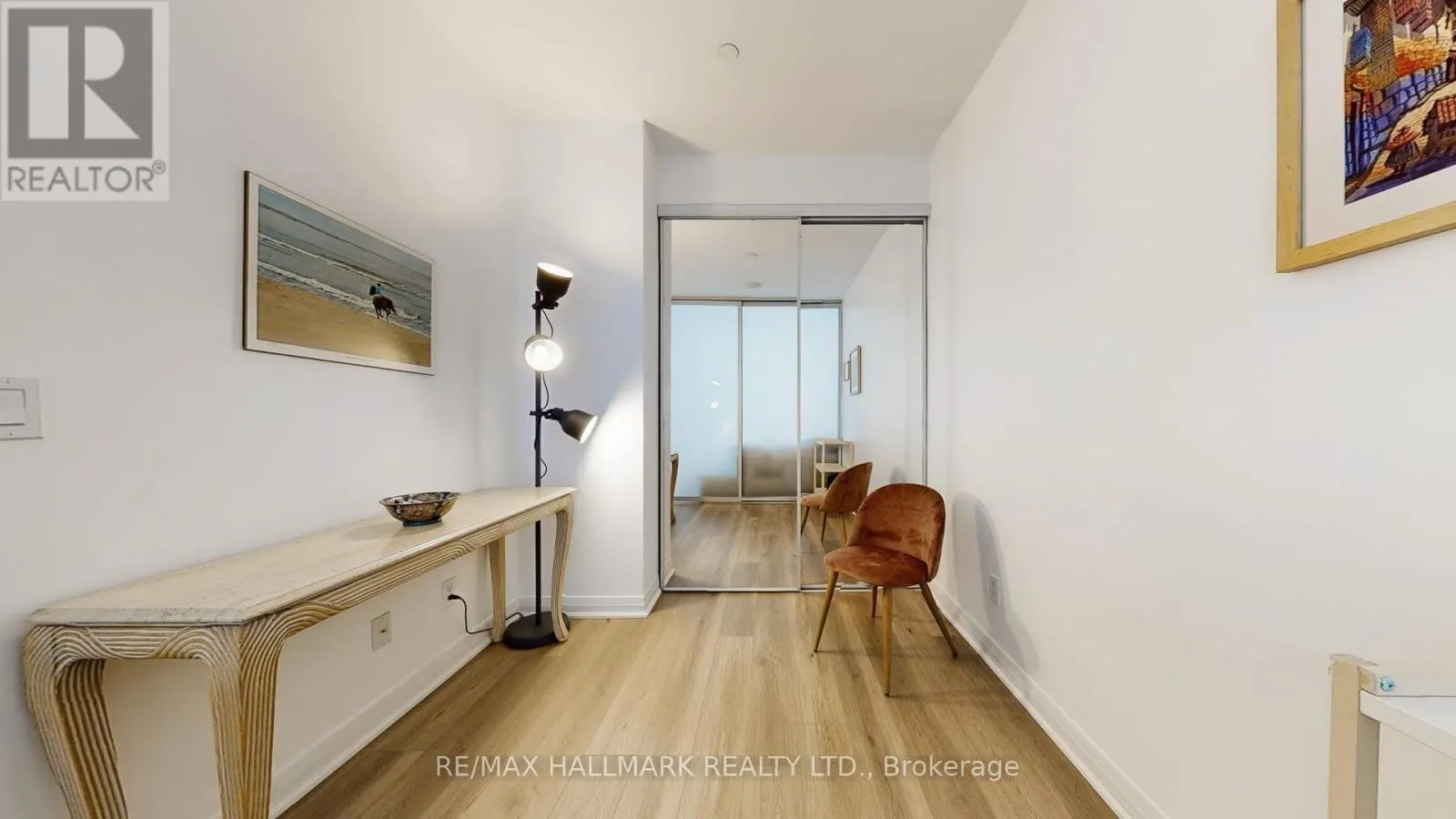 1008 - 60 ANNIE CRAIG DRIVE
