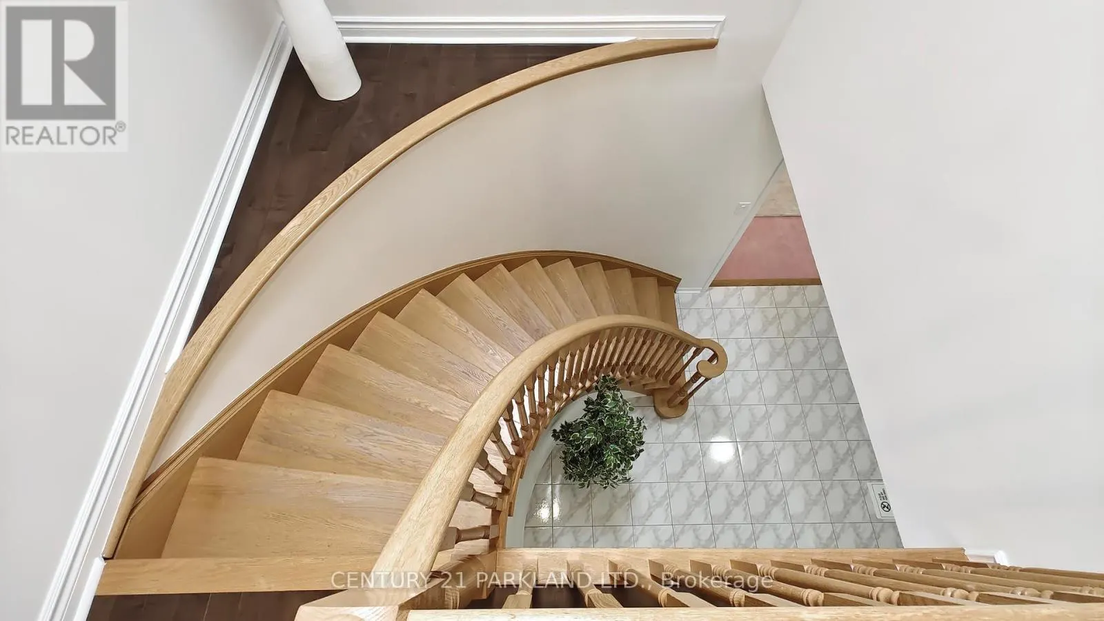 2332 MANOR HOUSE COURT