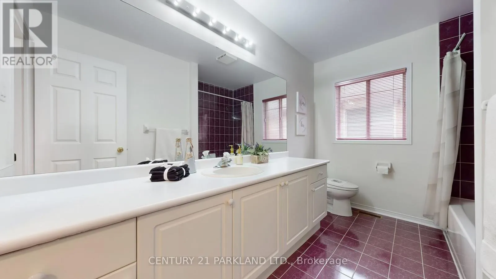 2332 MANOR HOUSE COURT