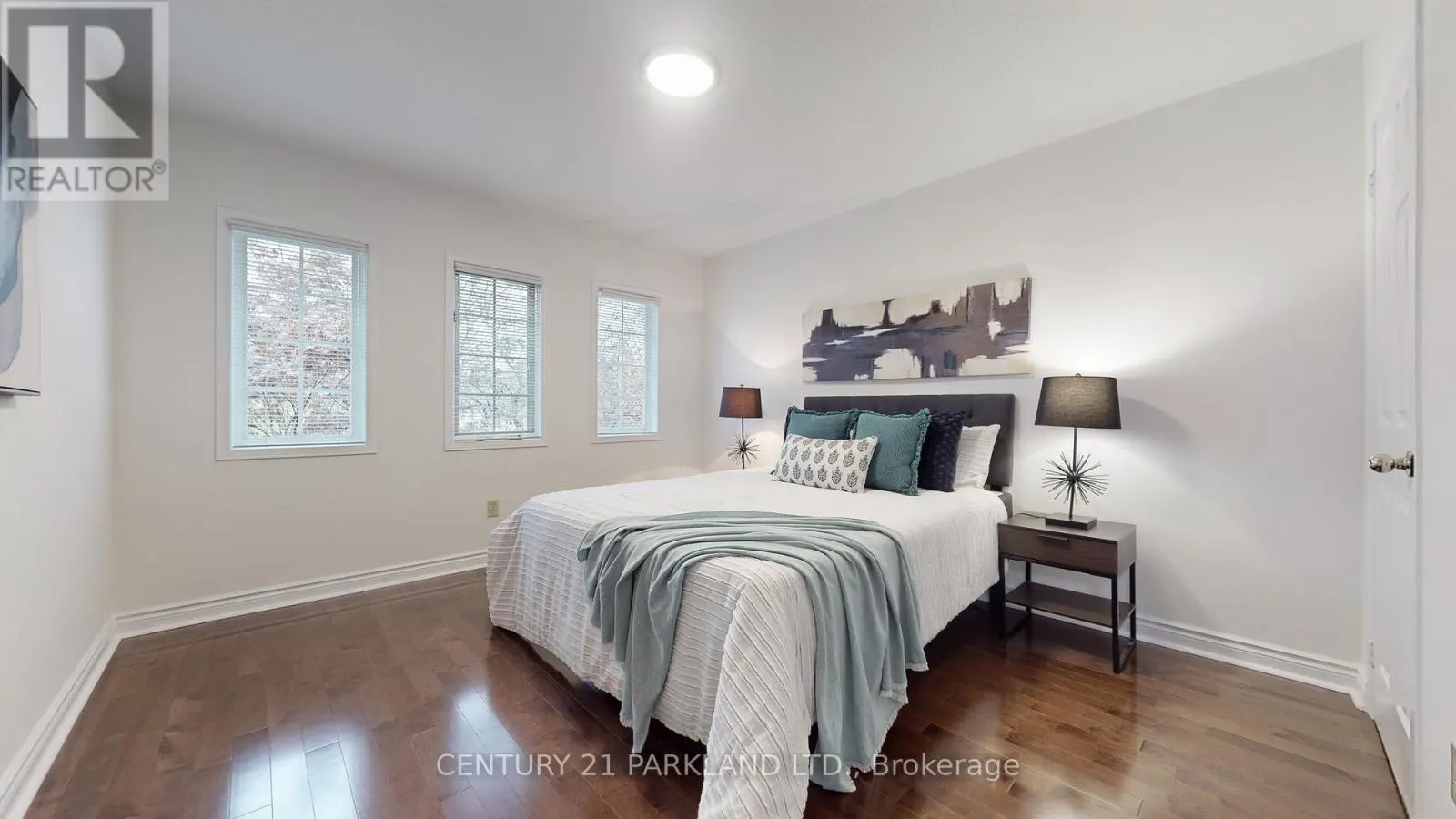 2332 MANOR HOUSE COURT