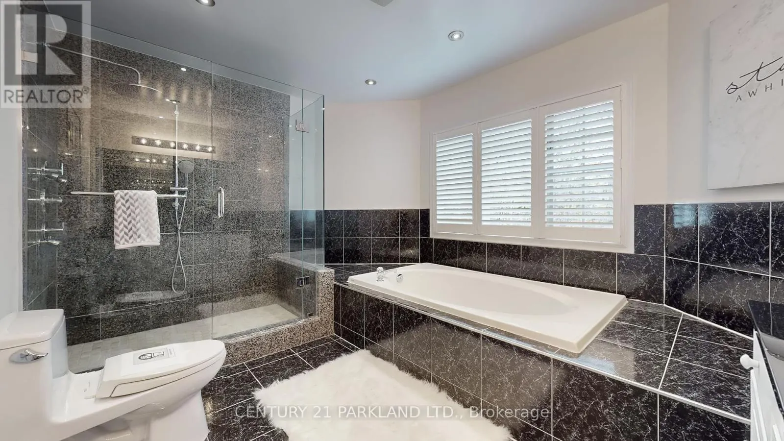 2332 MANOR HOUSE COURT
