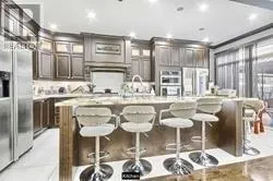 UPPER - 4 TOBERMORY CRESCENT