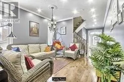 UPPER - 4 TOBERMORY CRESCENT