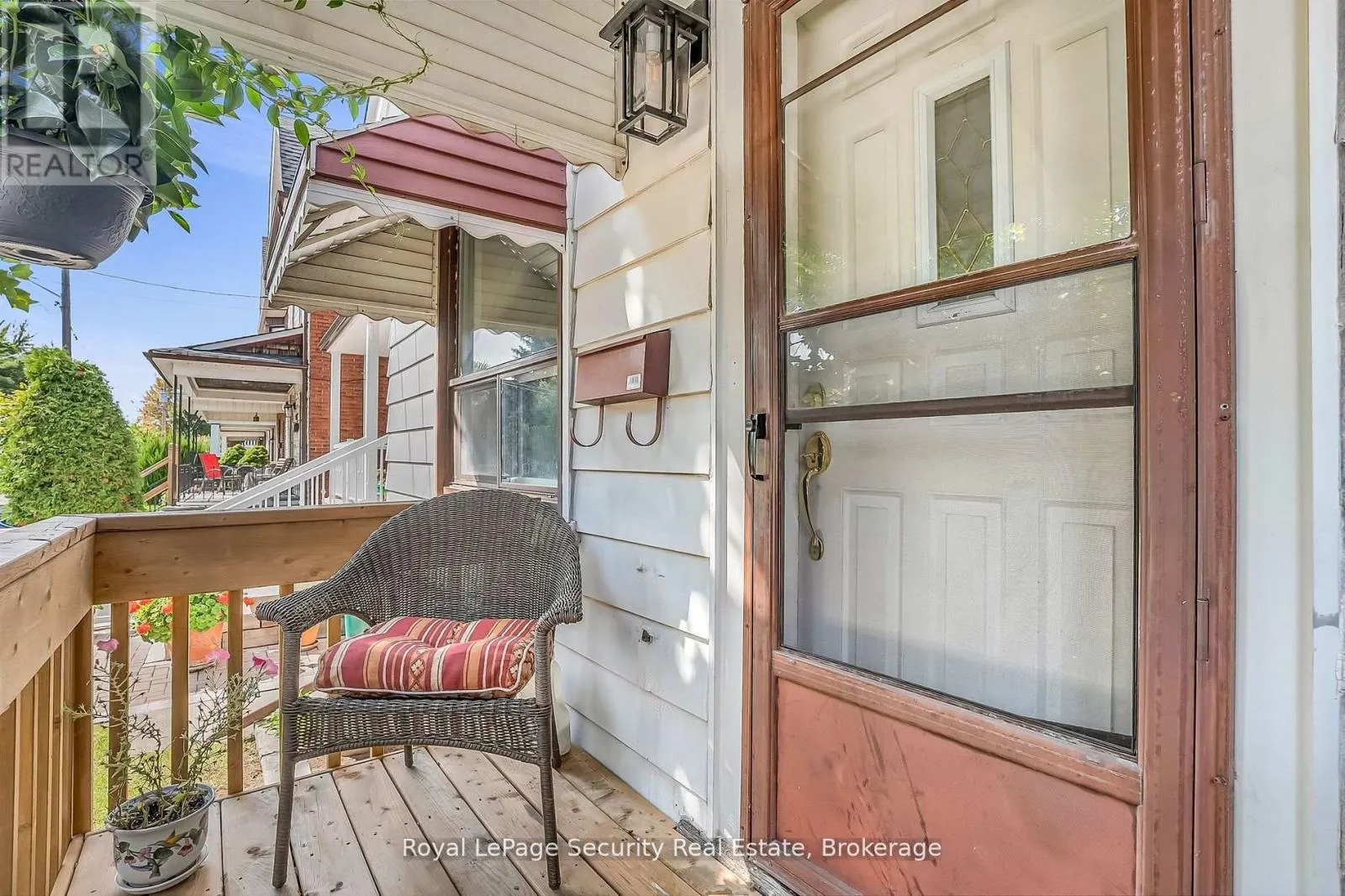 14 MORLAND ROAD