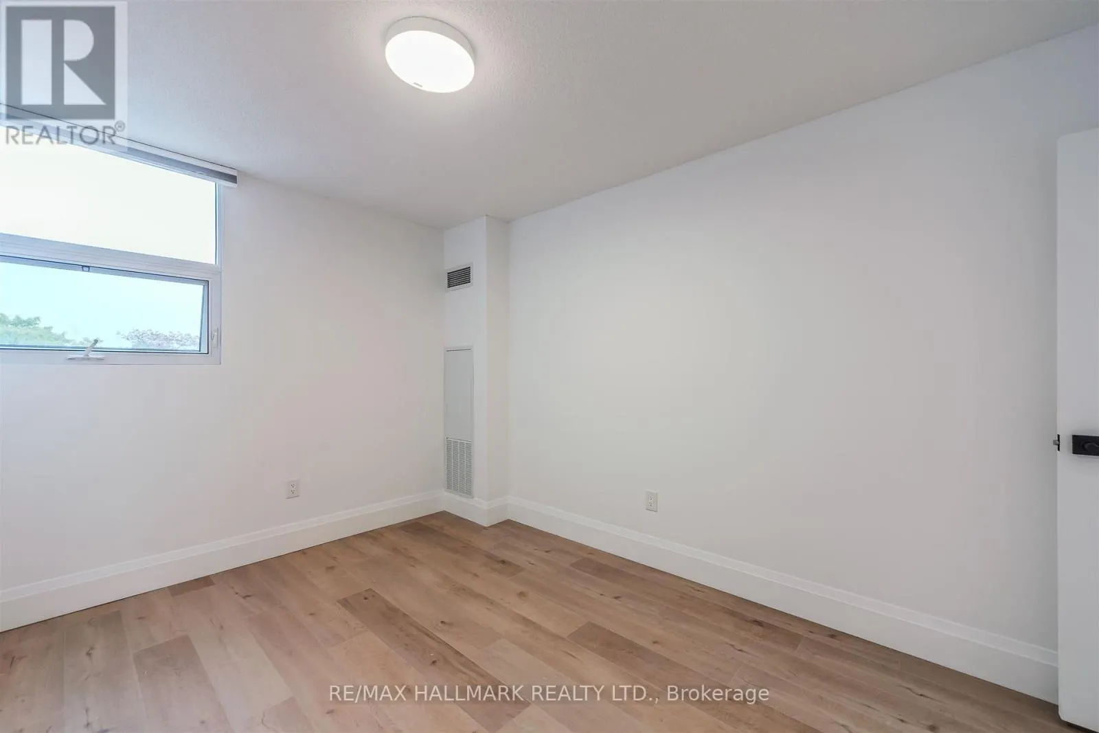 406 - 299 MILL ROAD